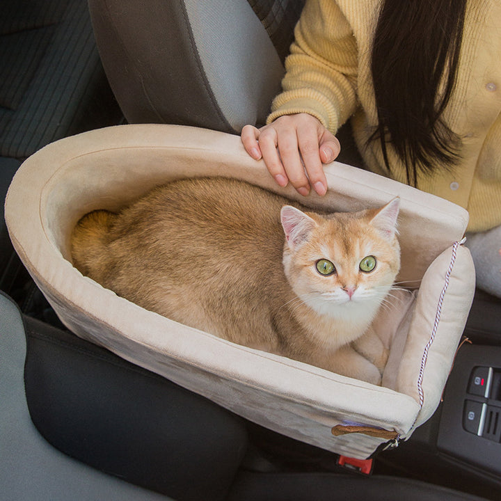 Car Safety Pet Bed Travel Seat With Central Control Carrier