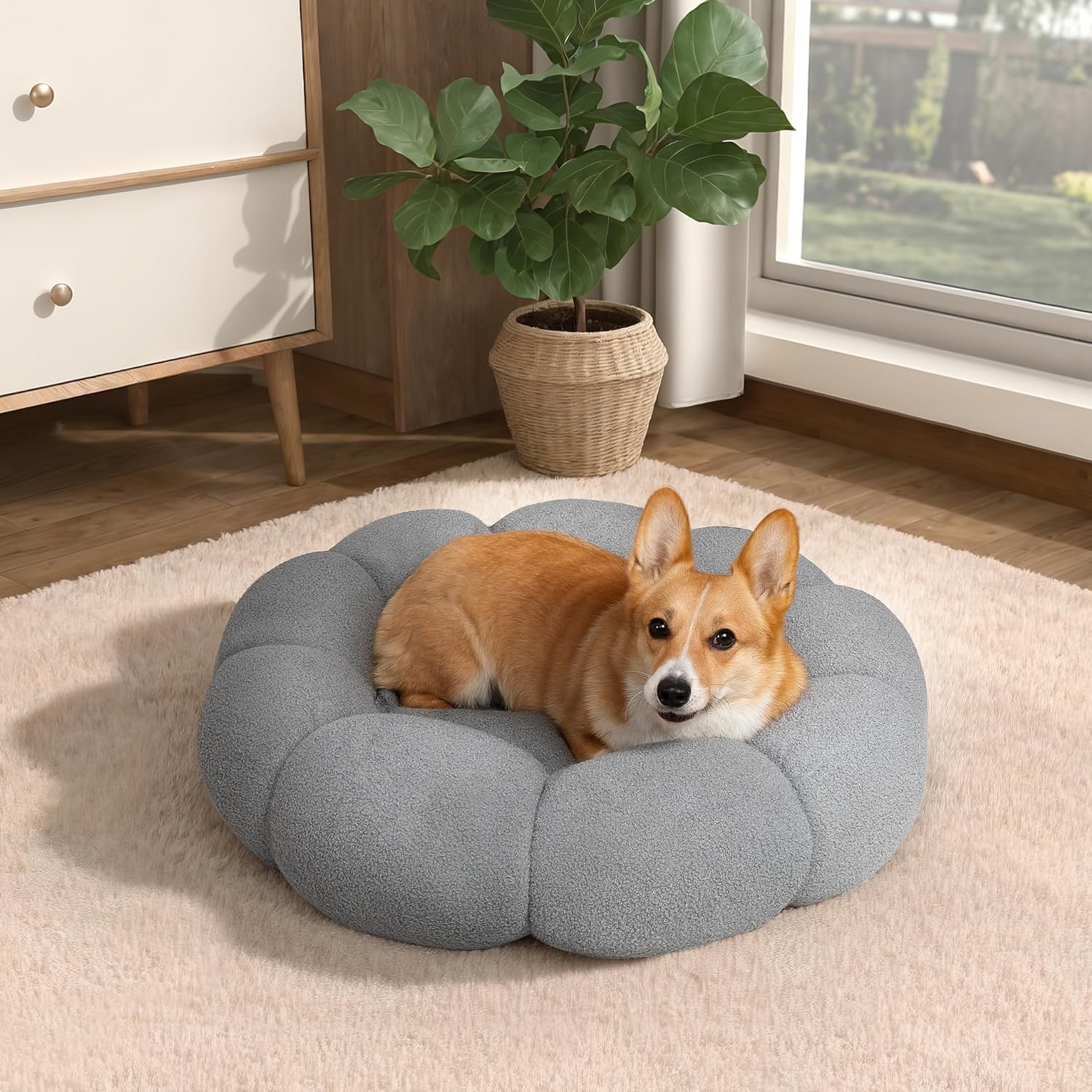 Fluffy Plush Pet Calming Bed With Non Slip Washable Design